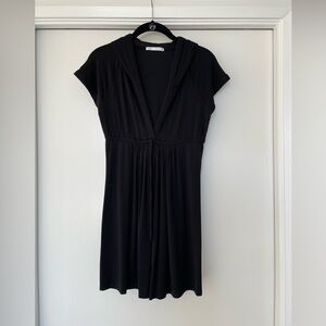 robin piccone black v neck beach cover up / dress with hood / small